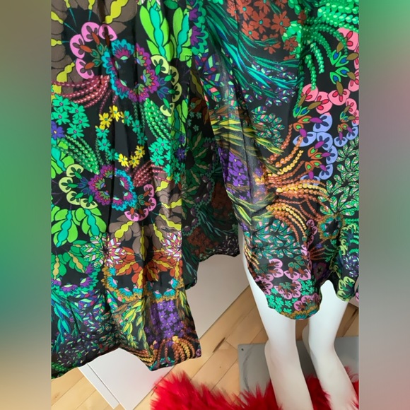 🛑🛑🛑COLOURFUL SKIRT 🌸 - Picture 6 of 9